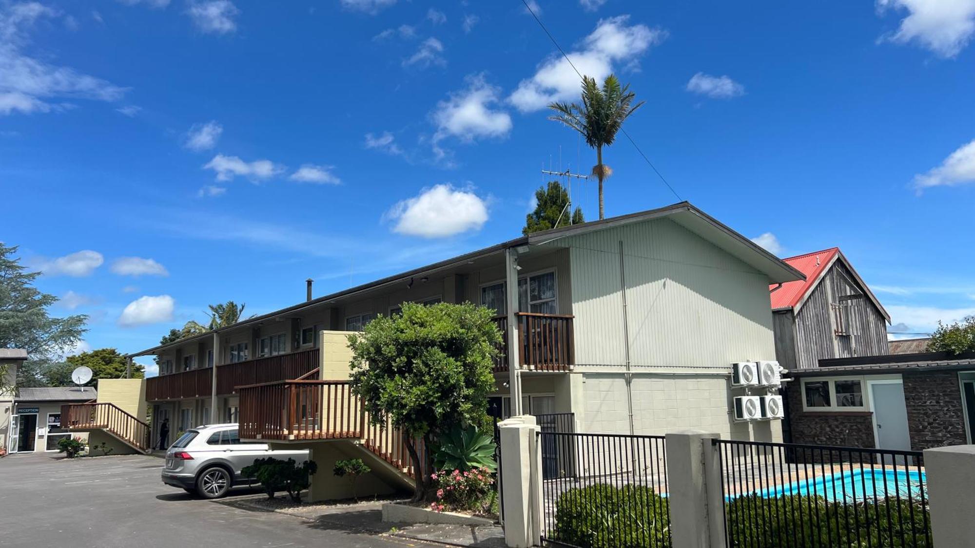 Aaron Court Motel Whangarei Extérieur photo